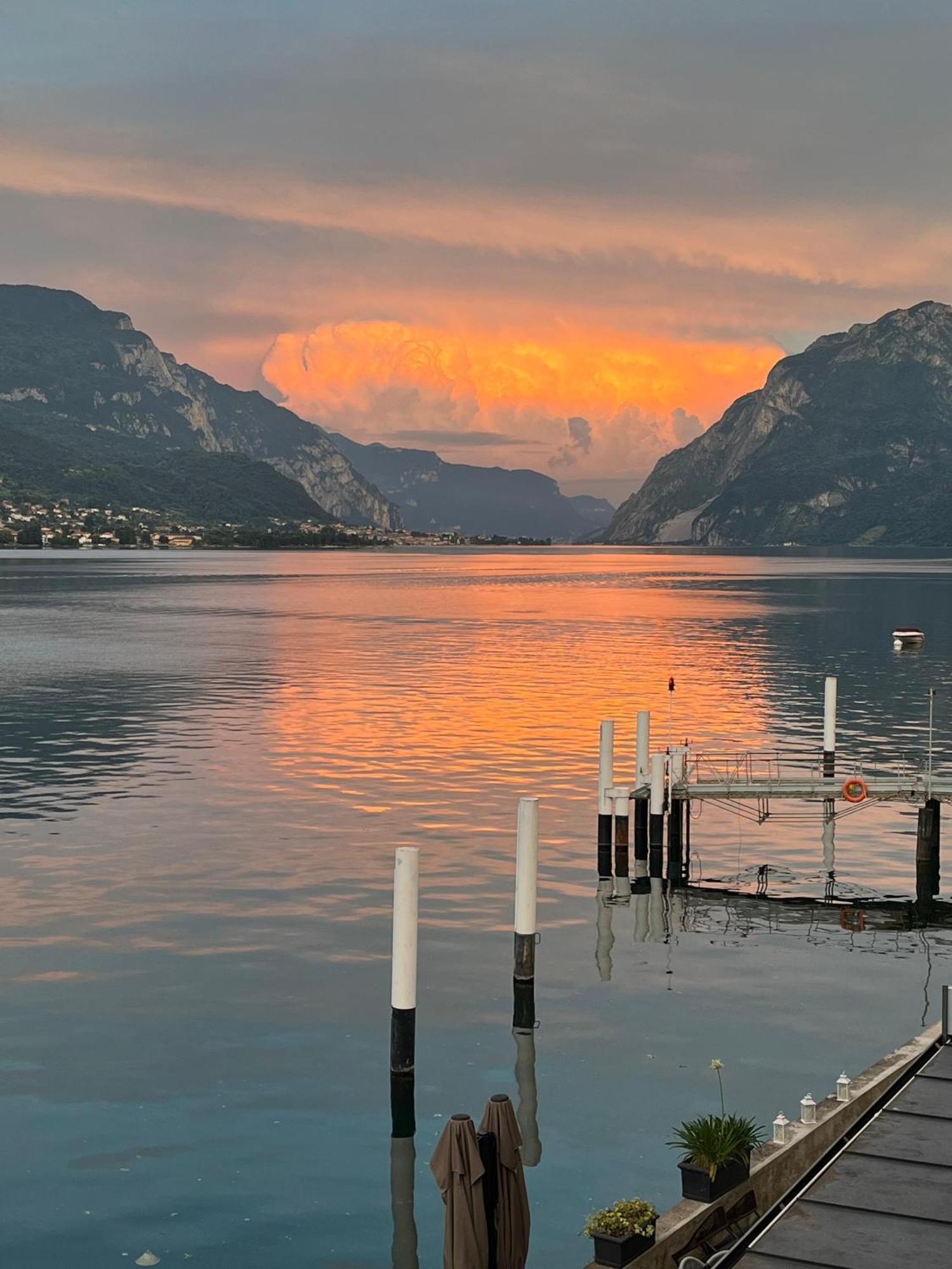 Domus Graziana - Lake Front Oliveto Lario Buitenkant foto